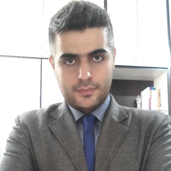 محسن قاسم زاده